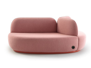 Ткань диван с электрической розеткой и USB