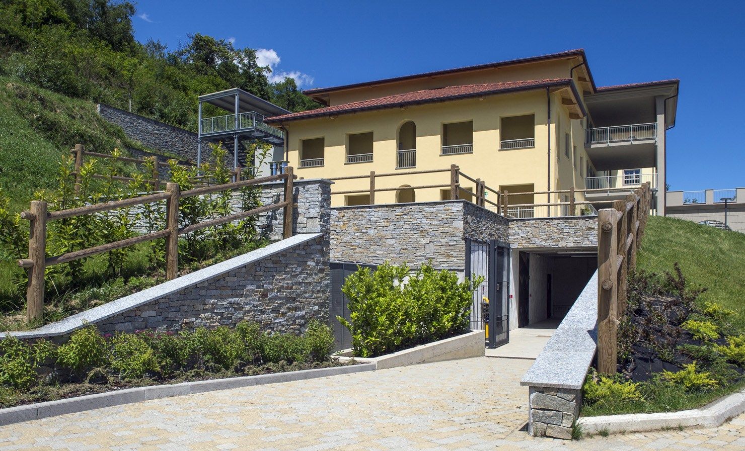 Натуральный каменный элемент для фасада B&B Rivestimenti Naturali камень ARCH-00077336 - Вид №14