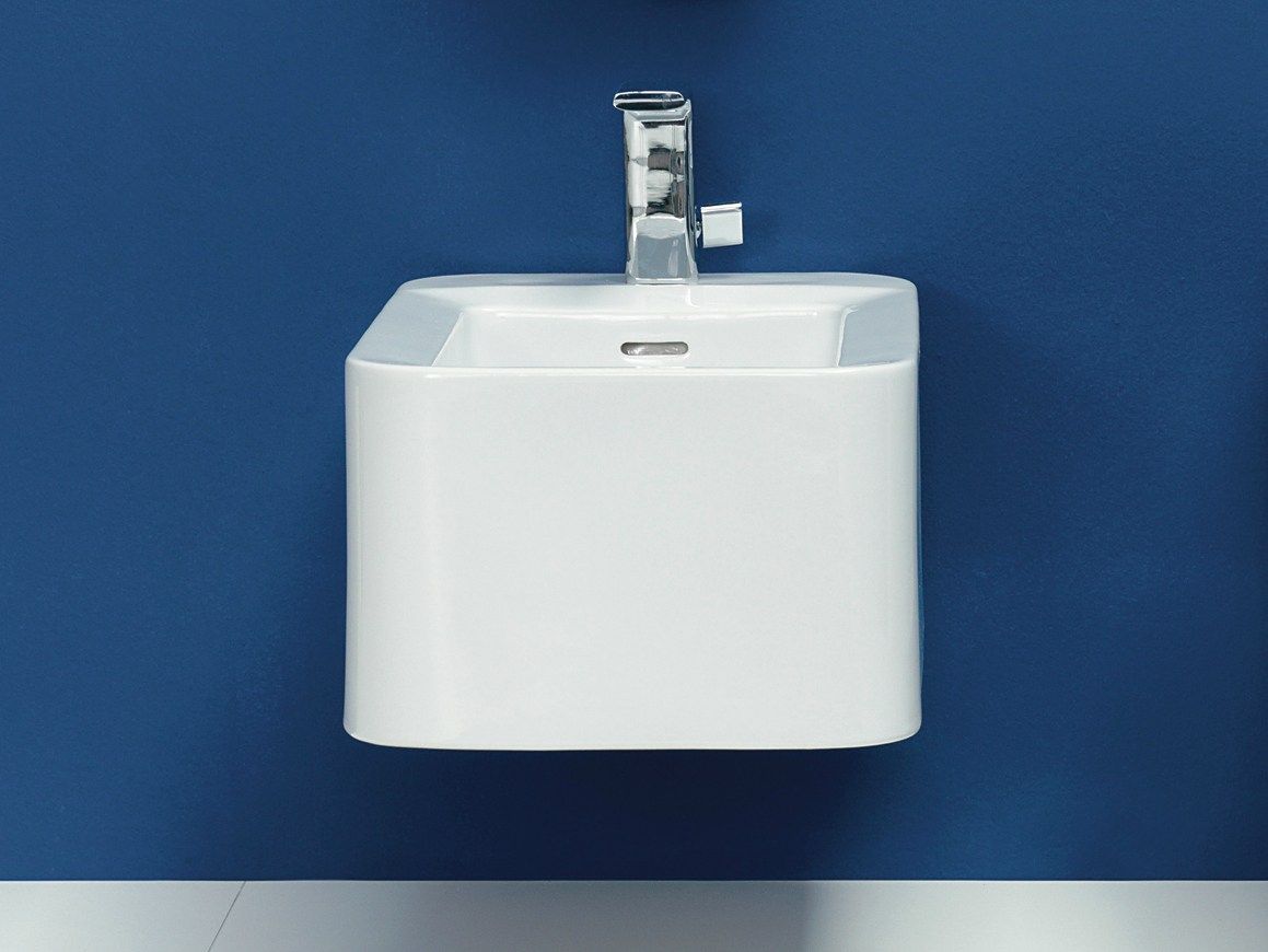 Керамическое подвесное биде Ceramica Flaminia Нил ARCH-00134557