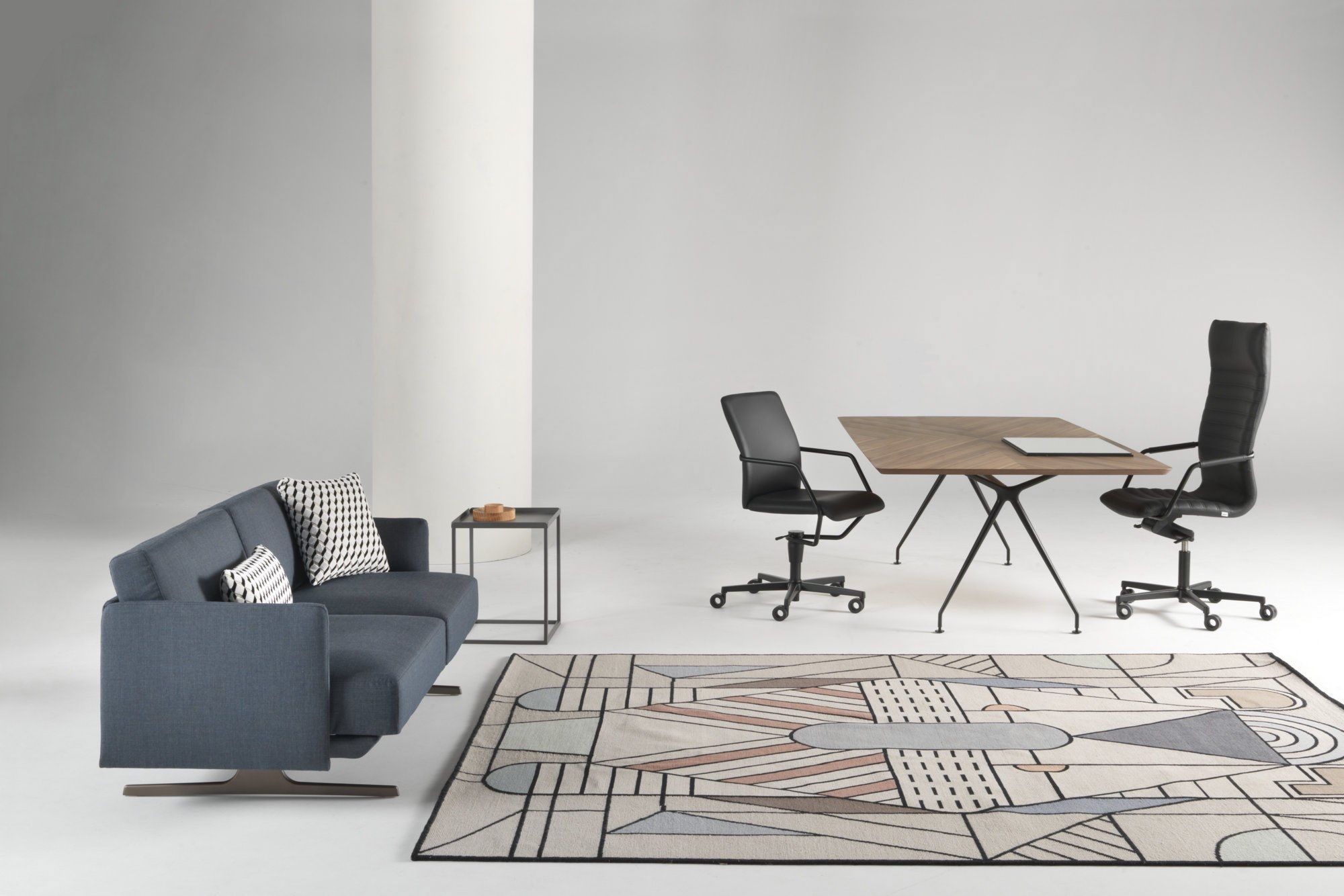 Офисное кресло с кожаной обивкой SITIA время ARCH-00046287 - Вид №3