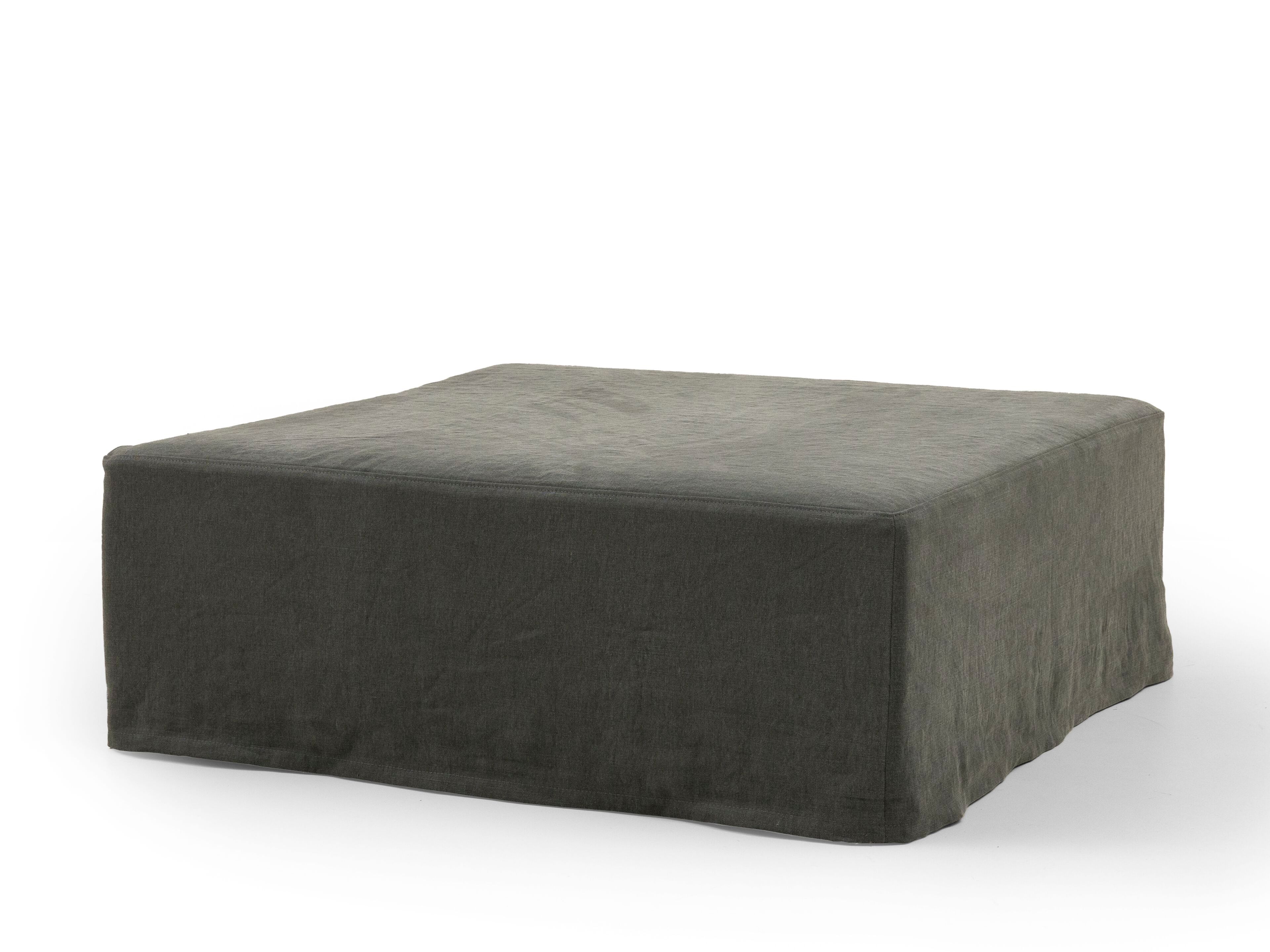 Квадратный пуф из ткани Collett & Victor FORMAS ARCH-00020450