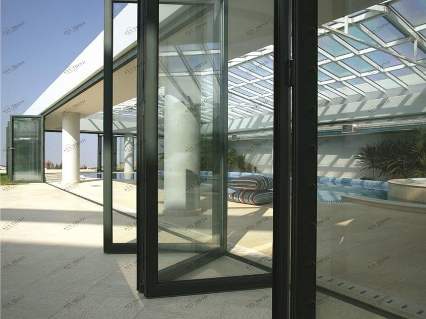 Alumil Складывающееся стеклянное окно из алюминия и стекла Smartia systems sun-id-1392356