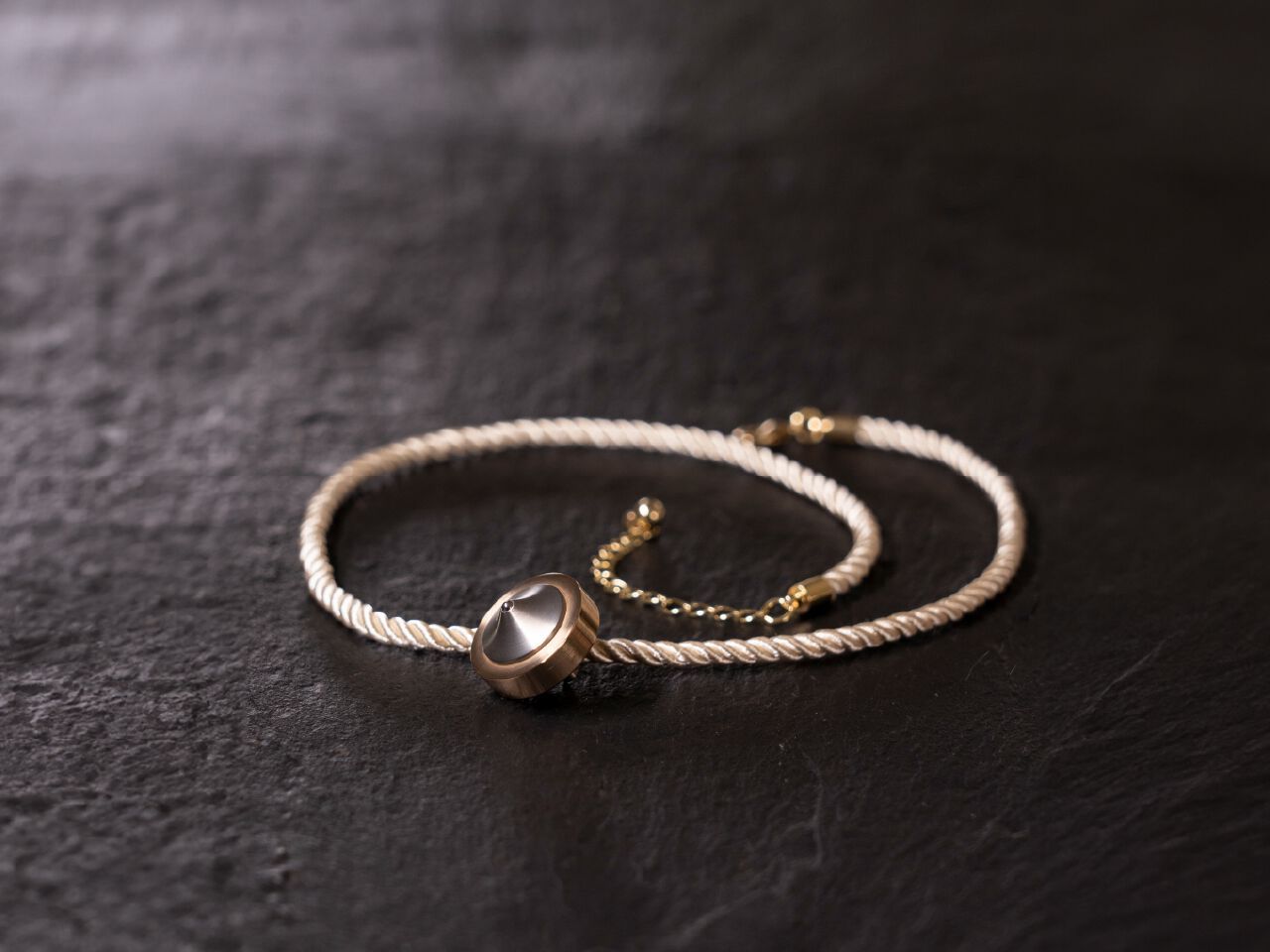 Титановое ожерелье HEALING Carbon Balancer ARCH-00021847 - Вид №1