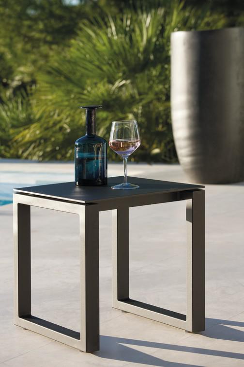 MNST1124 Приставные столики pa lava 100,5см x 74см Manutti Fuse - Вид №3