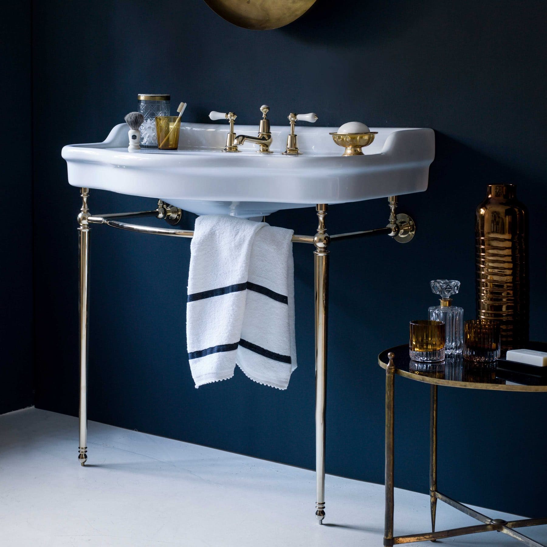 Ceramic Basins Раковина The Empress Console Catchpoleandrye  - Вид №3