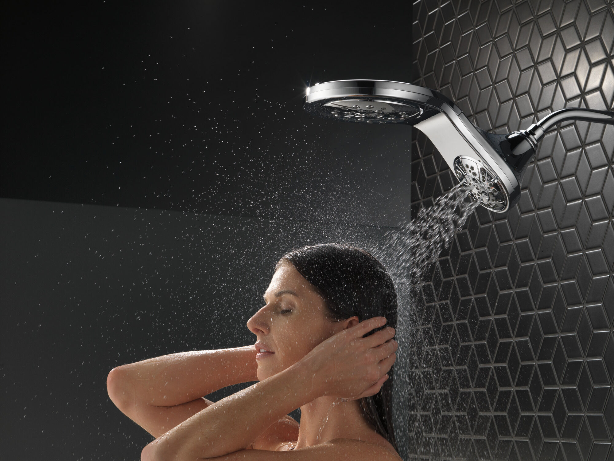 58581-25-PK HydroRain® H2Okinetic® 5-регулировочная душевая лейка два в одном Delta Faucet Universal Showering Хром  - Вид №16