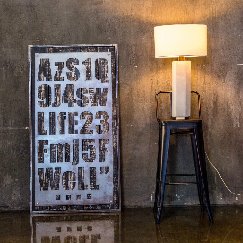 Настольная лампа «Санлис» 3112653 BYOBJECT ВАЗА 130287 Белый;золото Object Desire  - Вид №1