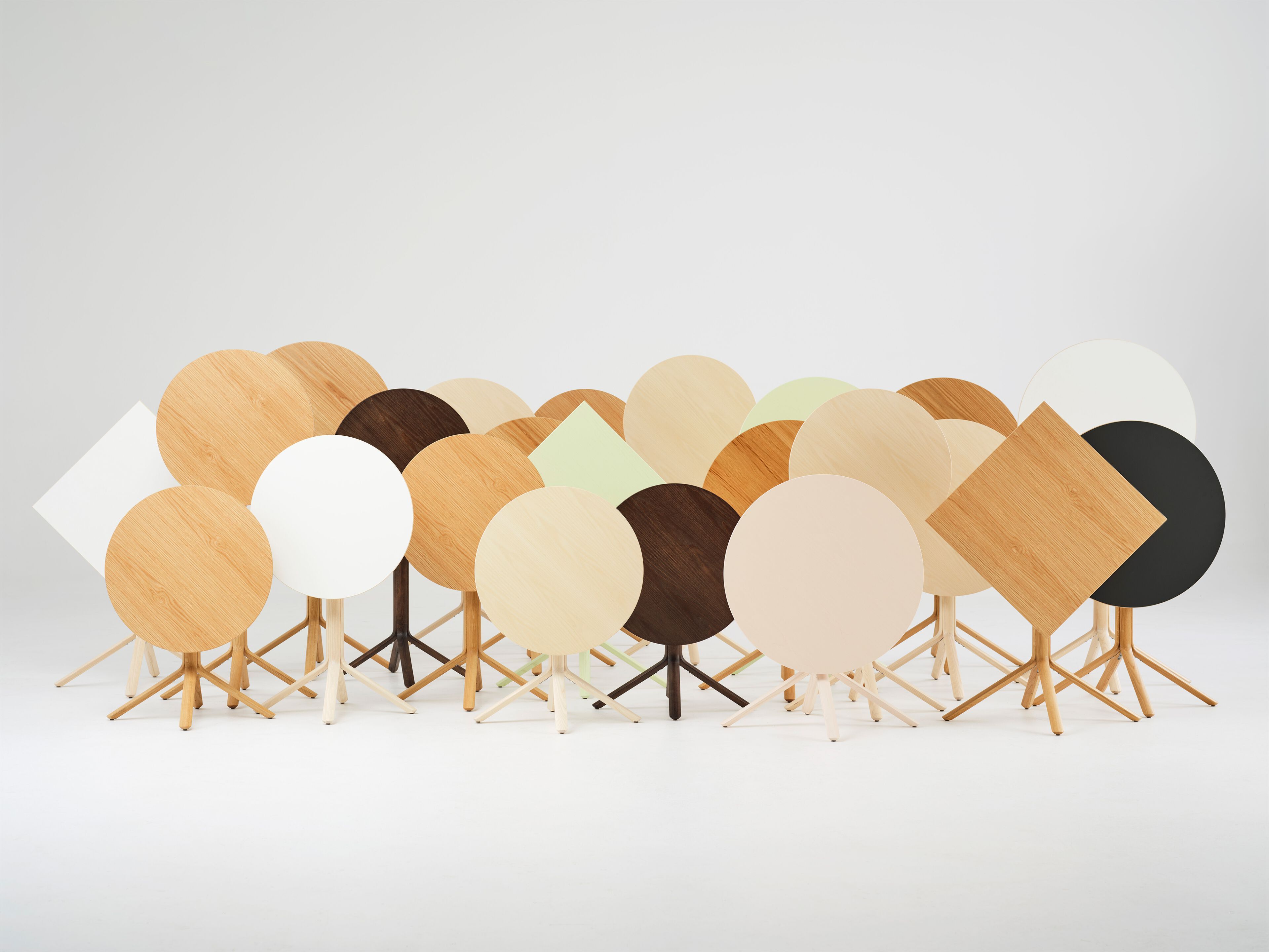 Высокий круглый складной стол Karl Andersson PEEL ARCH-00039140 - Вид №10