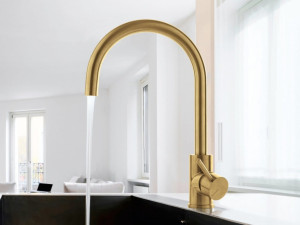 Однорычажный смеситель для кухни из нержавеющей стали