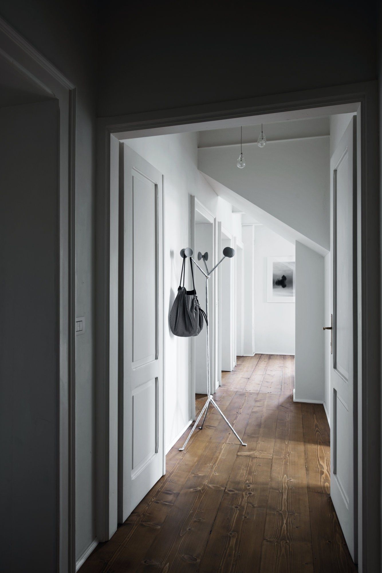 Кованая железная напольная вешалка Magis мастерская ARCH-00152170 - Вид №1