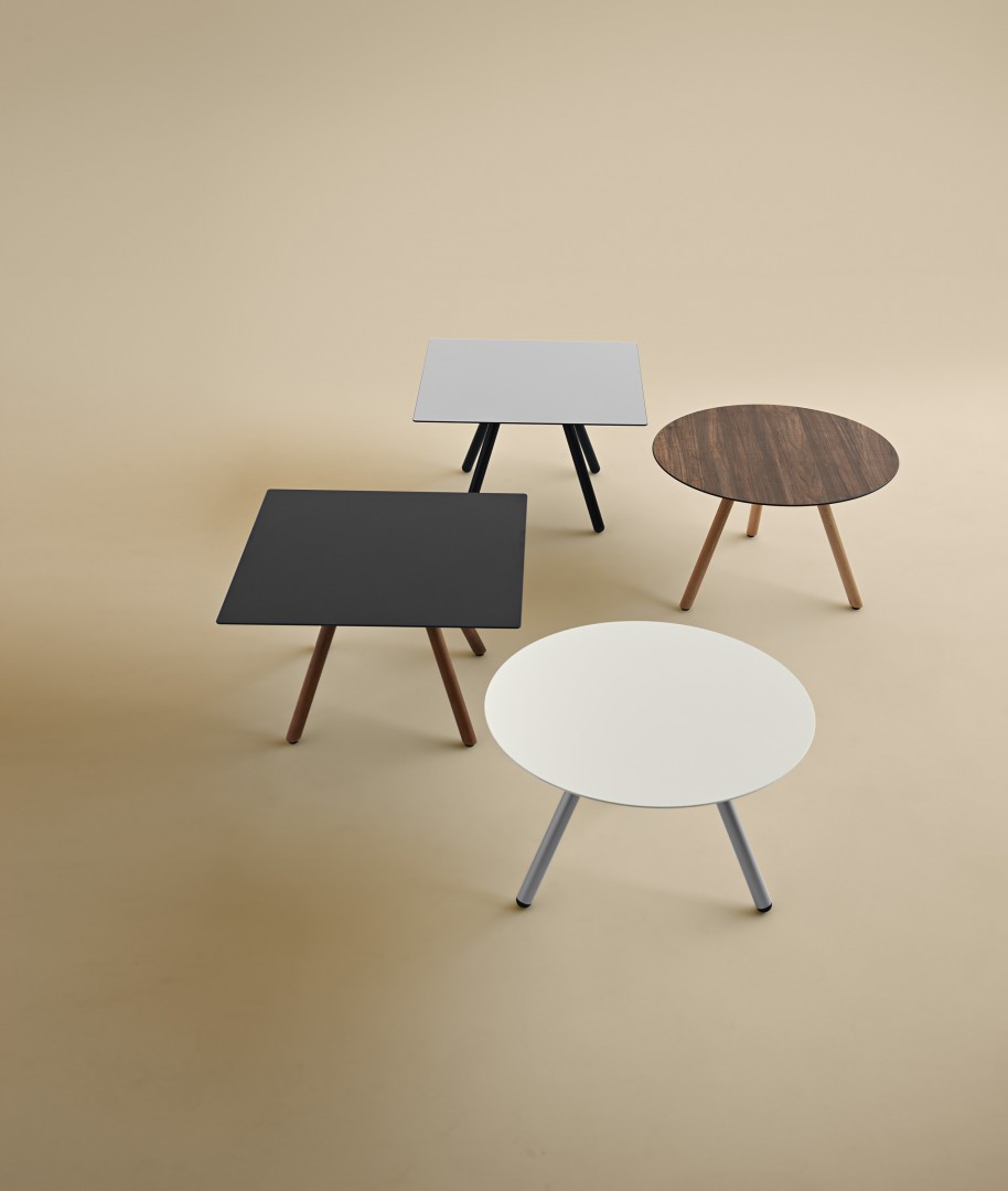 Jet 522T Журнальный столик на 3 ножках из бука. Высота 35 см. Et al. Jet - Вид №2