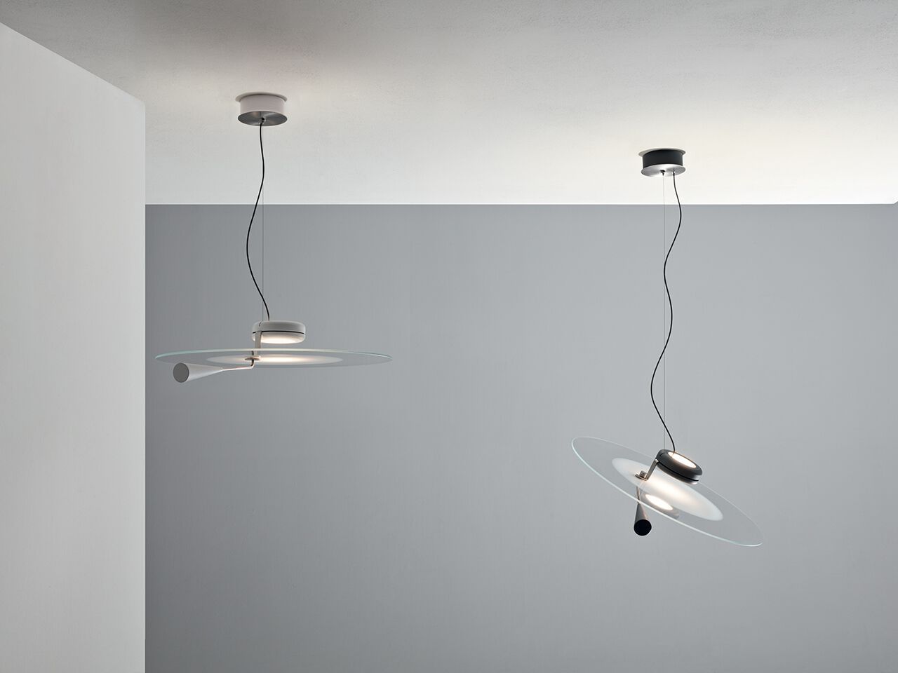 Стеклянный подвесной светильник Stilnovo BASCULA ARCH-00114285