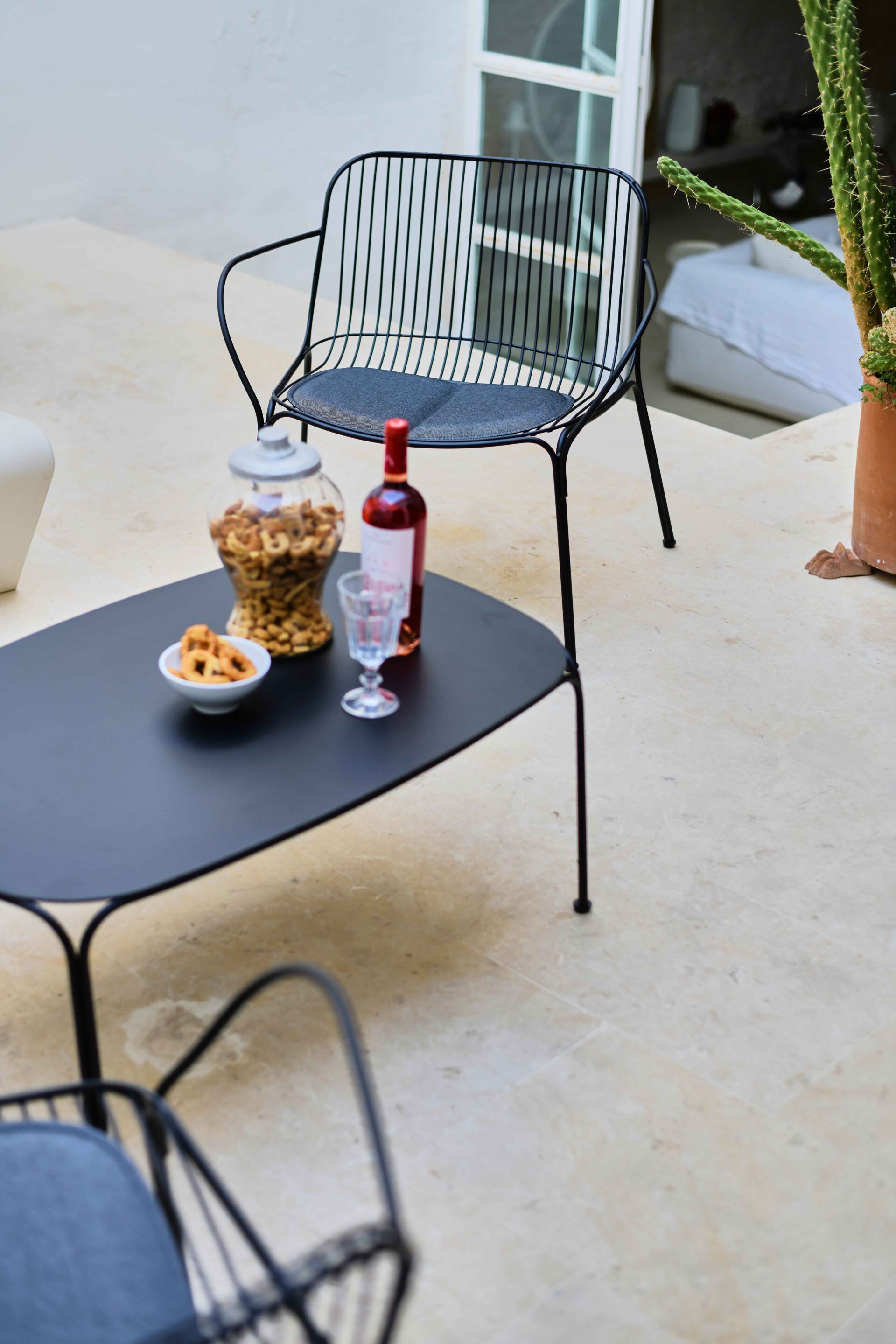 Прямоугольный садовый столик из оцинкованной стали Kartell Hiray ARCH-00094326 - Вид №8