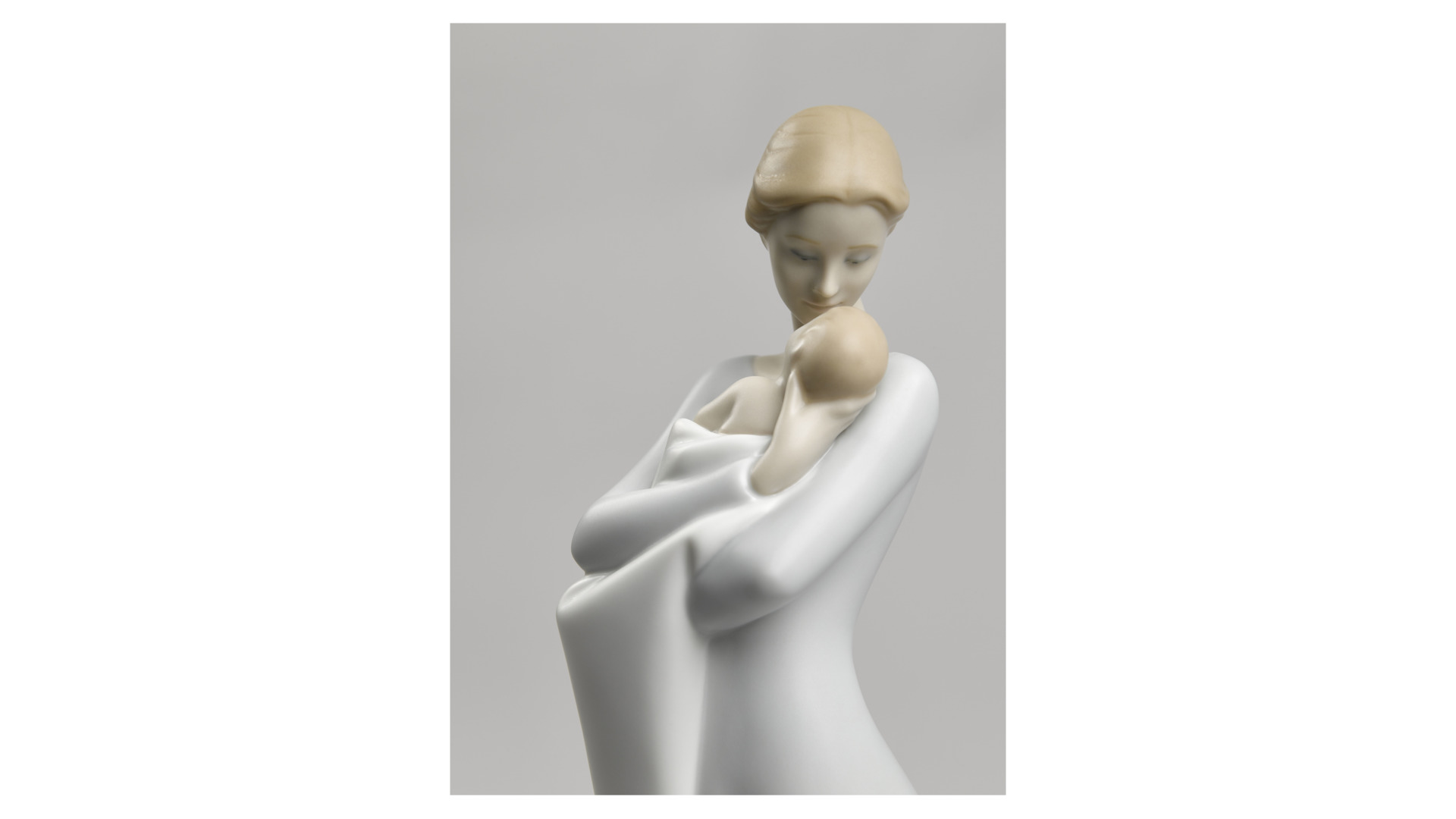 10669089 LLADRO Фигурка Lladro "Объятия матери" 31см Фарфор Lladró  - Вид №5