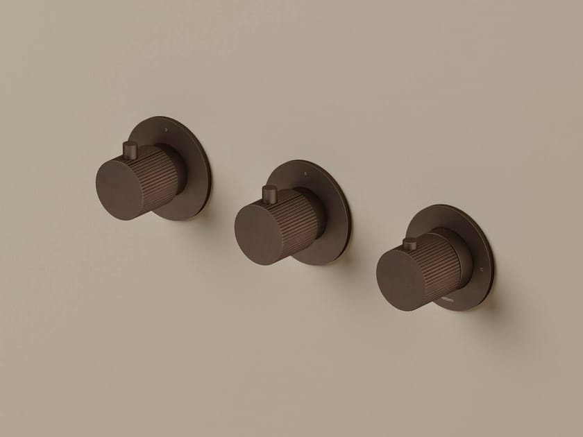 Латунный термостатический смеситель для душа Hotbath Guy ARCH-00035977