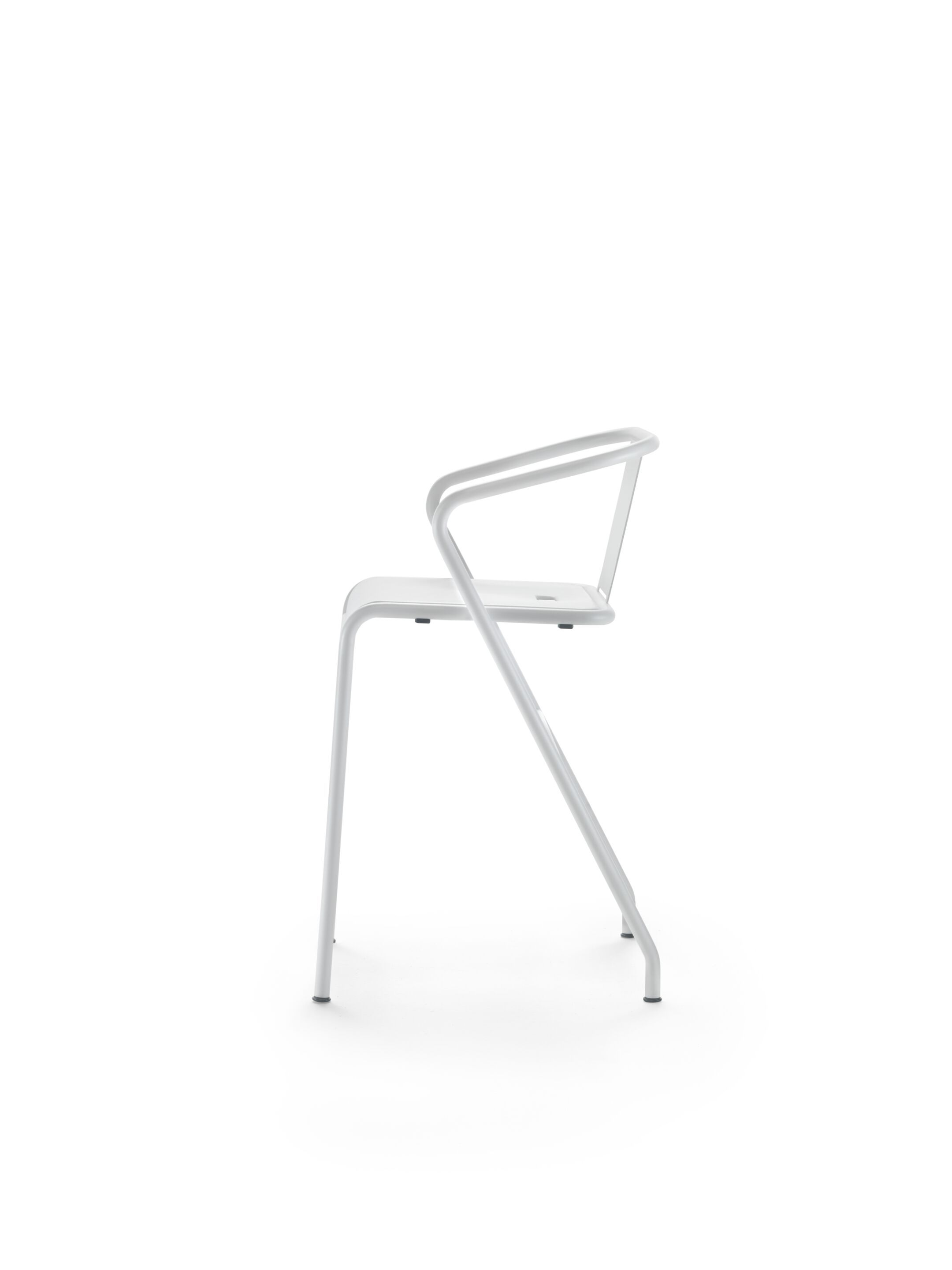 Окрашенный металлический садовый стул с подлокотниками с подставкой для ног Flexform Calipso ARCH-00103105 - Вид №1