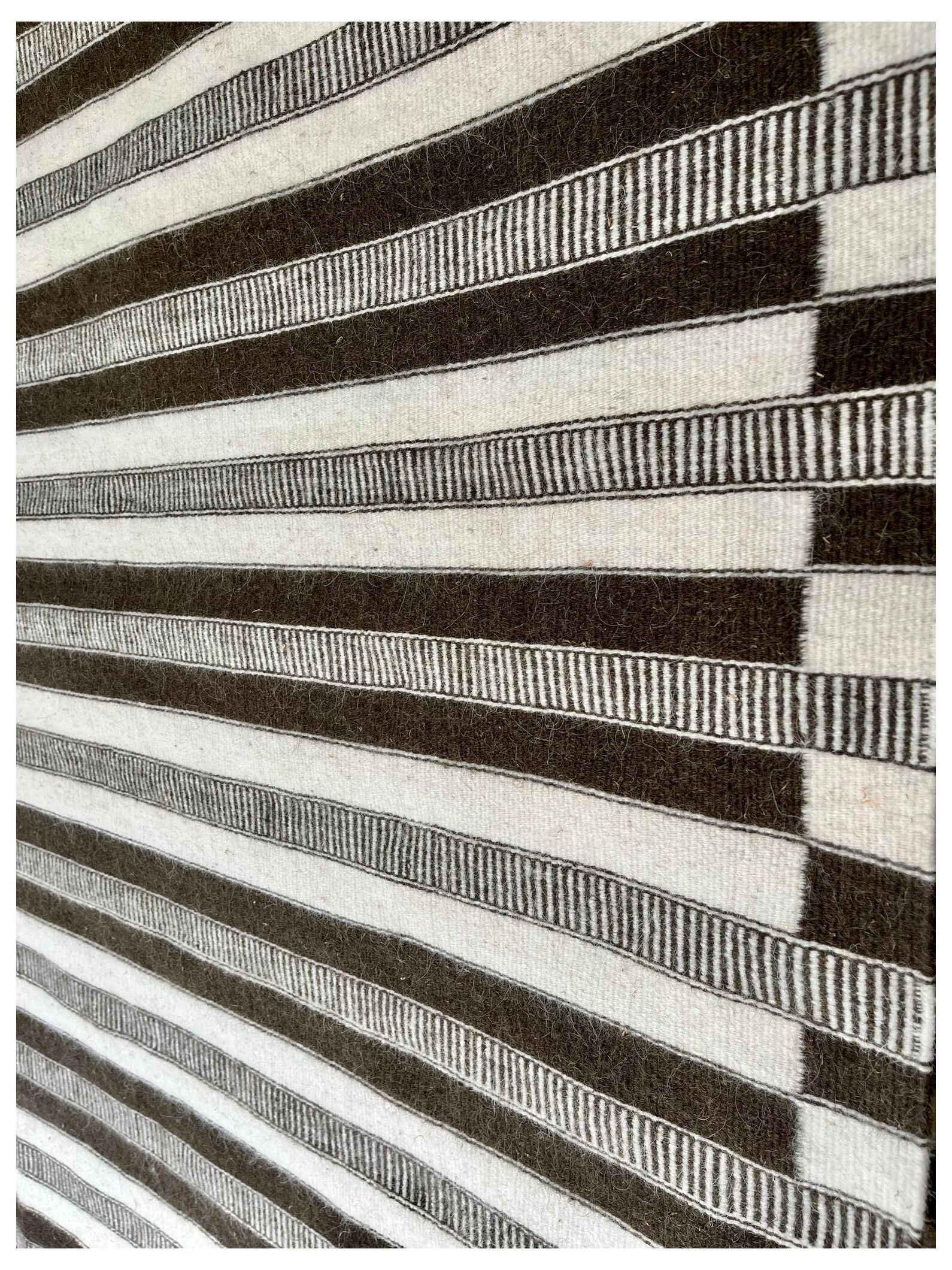 Полосатый шерстяной ковер ручной работы Eugenia Pinna вариации ARCH-00093249