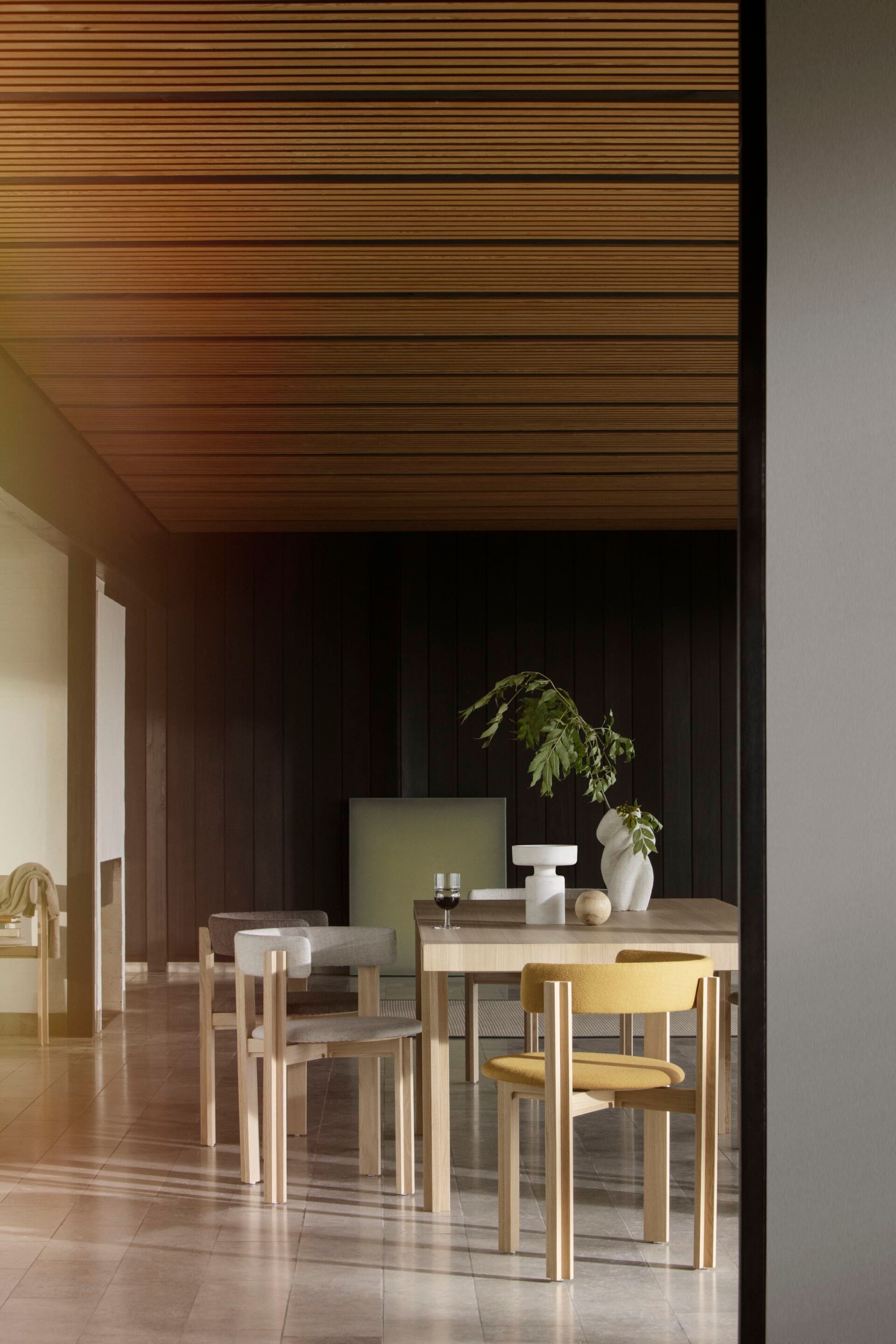 Дубовый стул с мягким сиденьем Karakter Principal ARCH-00109418 - Вид №16