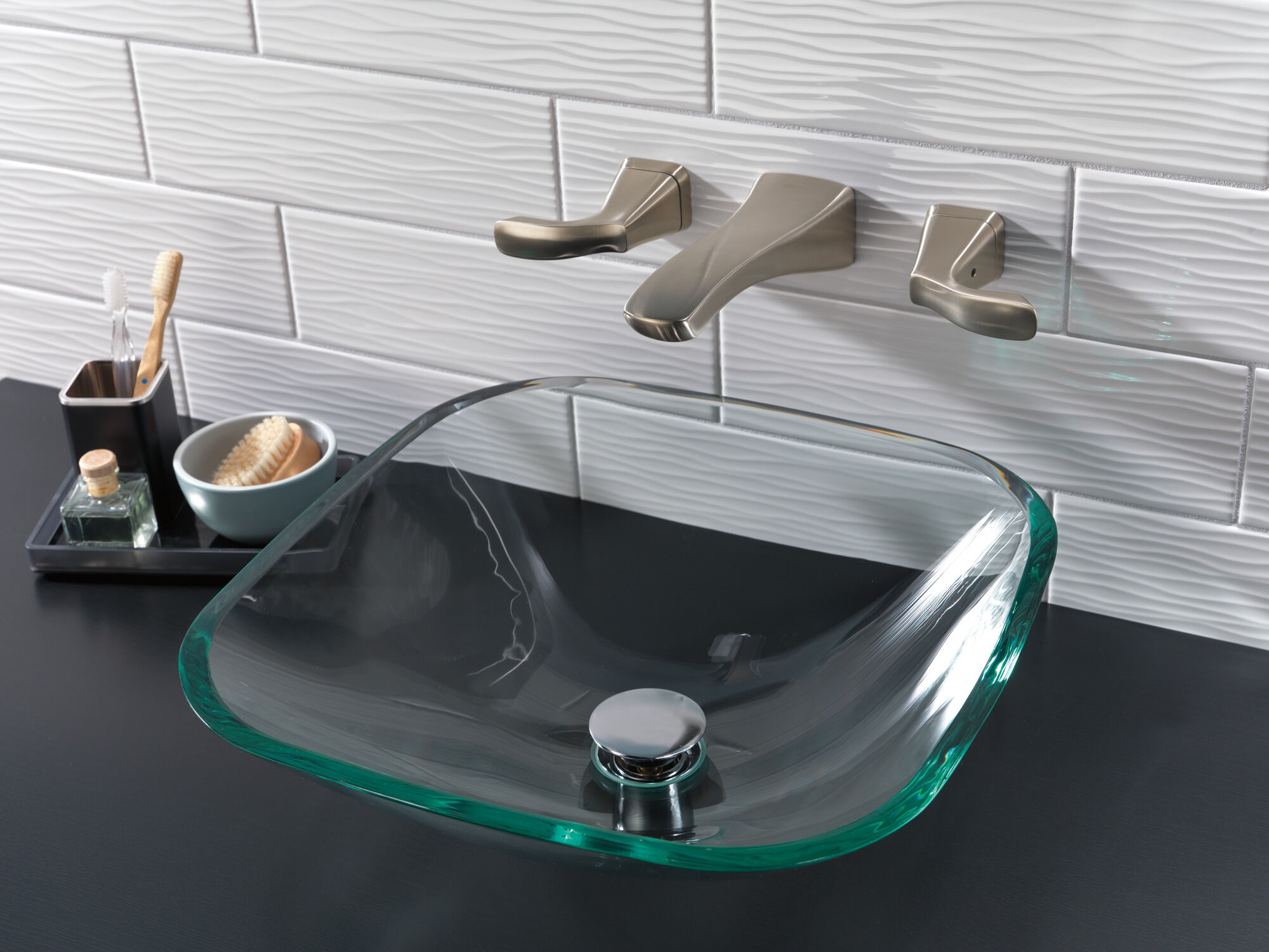 T3552LF-SSWL Накладка для смесителя для ванной комнаты с двумя ручками Delta Faucet Tesla Нержавеющая сталь - Вид №1