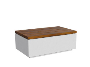 Бетонная и деревянная скамья без спинки