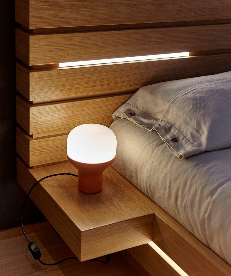 Martinelli Luce Светодиодная настольная лампа из алюминия и стекла  828  - Вид №12