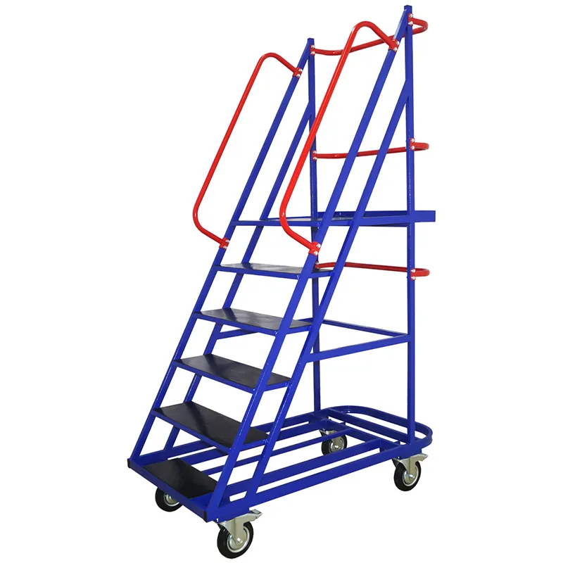 Лестница передвижная, пять ступеней ЛС 5 (670х1300х1950) 160 черная резина, тормоз Верстакофф 91-2014