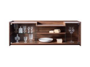 Шкаф из массива дерева