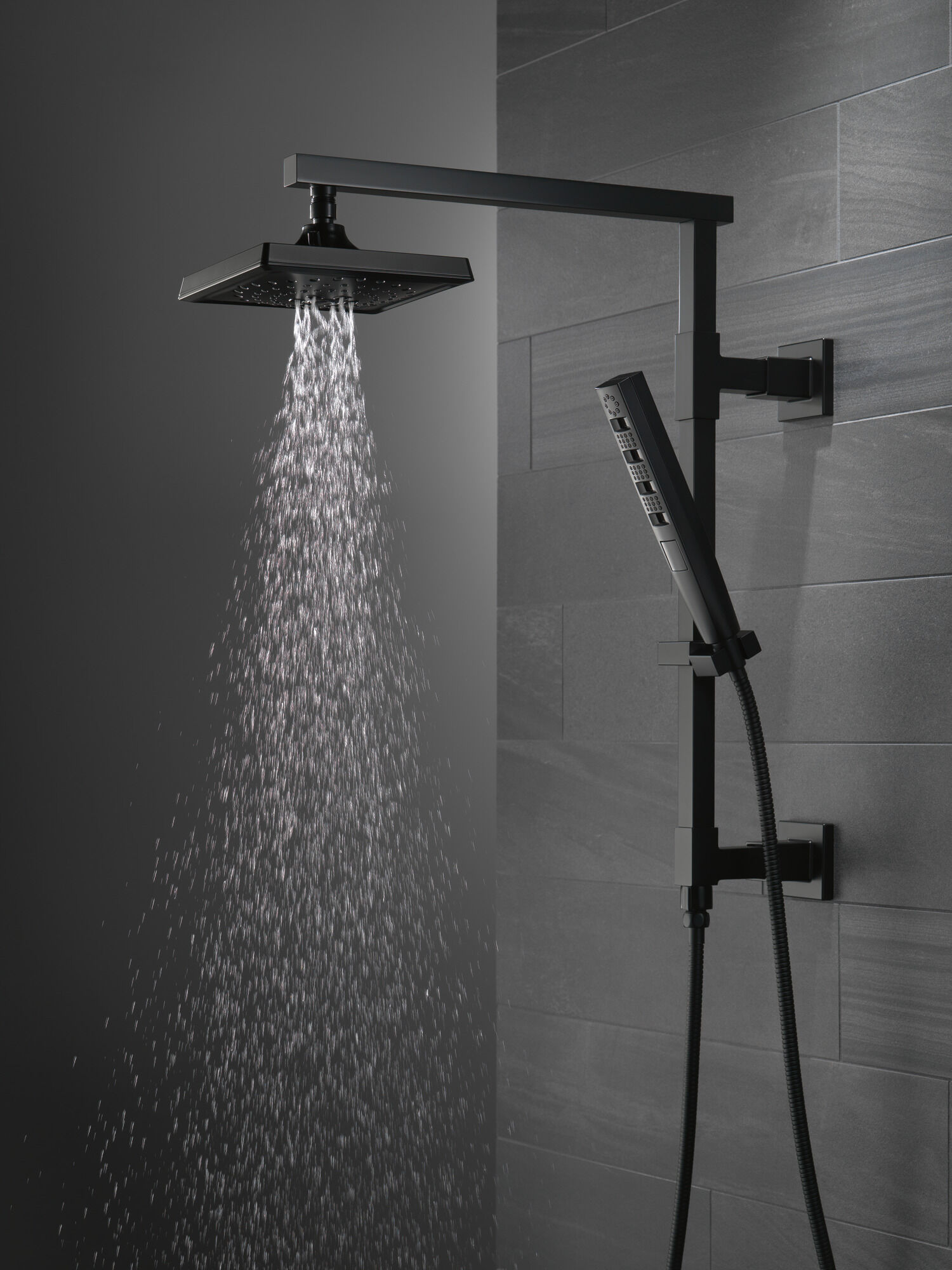 58410-BL Душевая колонна угловая 18 дюймов Delta Faucet Universal Showering Матовый черный  - Вид №1
