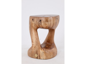 Журнальный столик из грецкого ореха