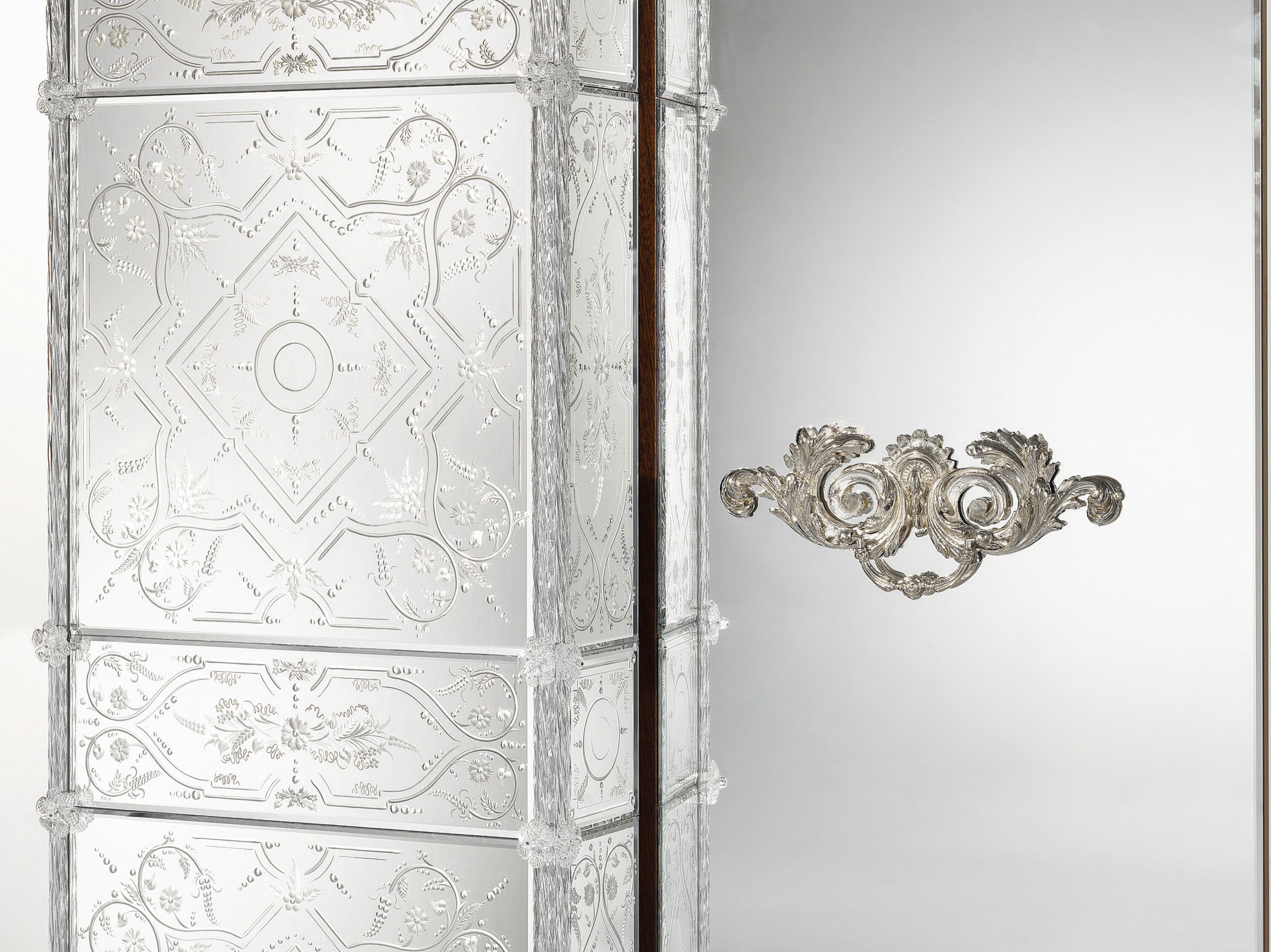 Деревянный и стеклянный шкаф с зеркалом ARTE VENEZIANA VISIR ARCH-00033632 - Вид №2