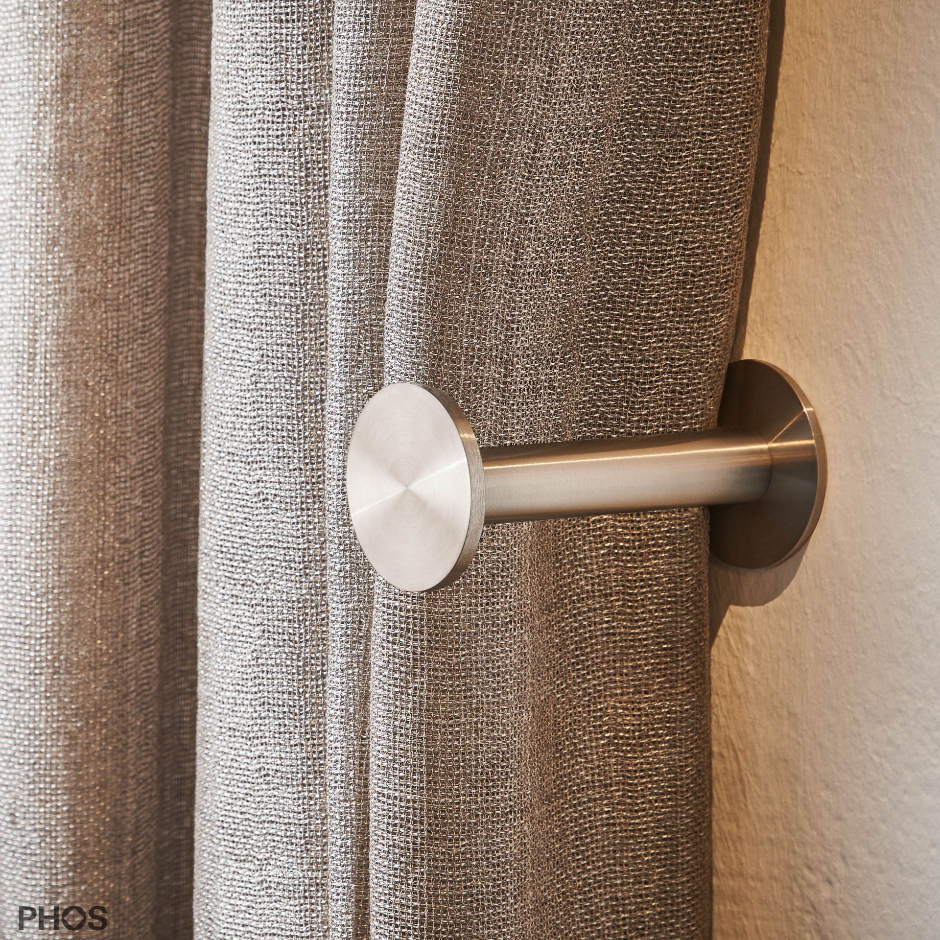 VRH1 завязка и держатель для шарфа PHOS 