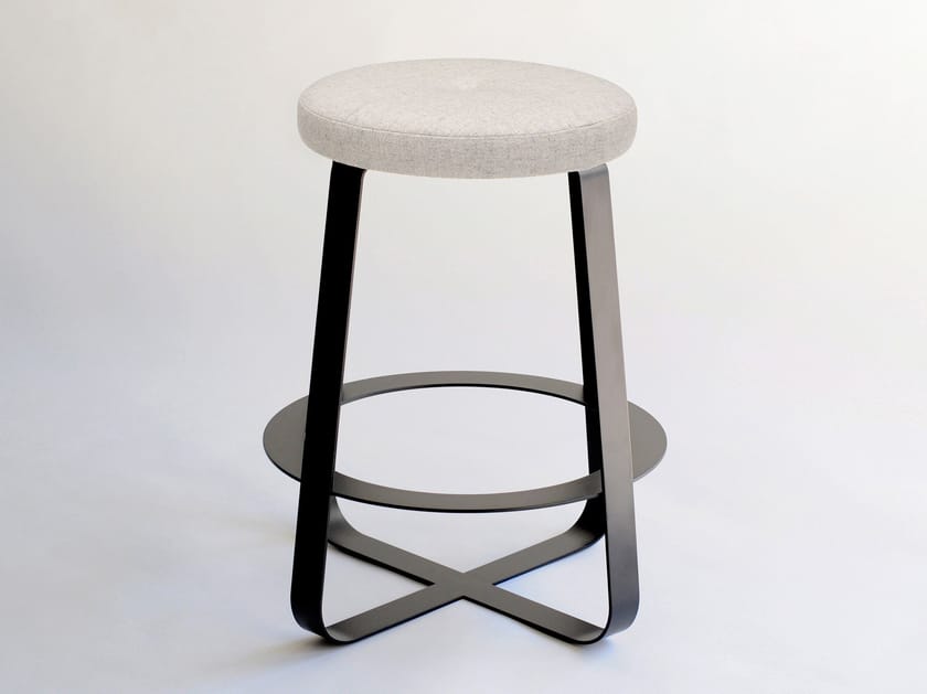Высокий стул из металла и ткани с мягким сиденьем Phase Design Primi ARCH-00068815