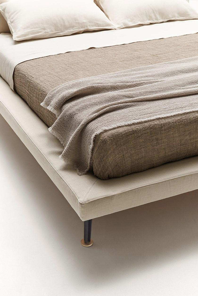 Living Divani Двуспальная кровать из ткани Floyd sun-id-1508030 - Вид №2