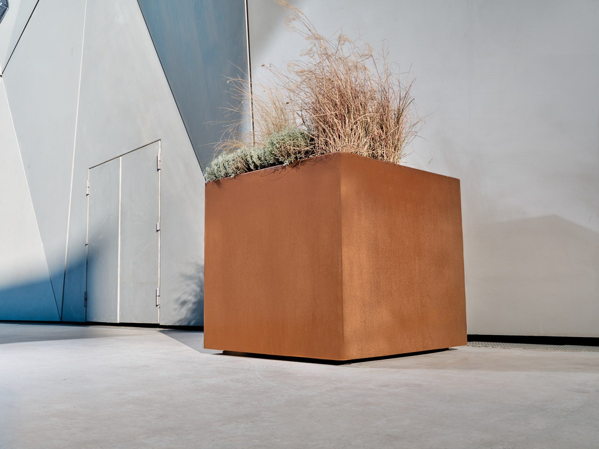 Стальная плантатор Corten™ Fioriera in acciaio Corten™ TRADI ARCH-00149068