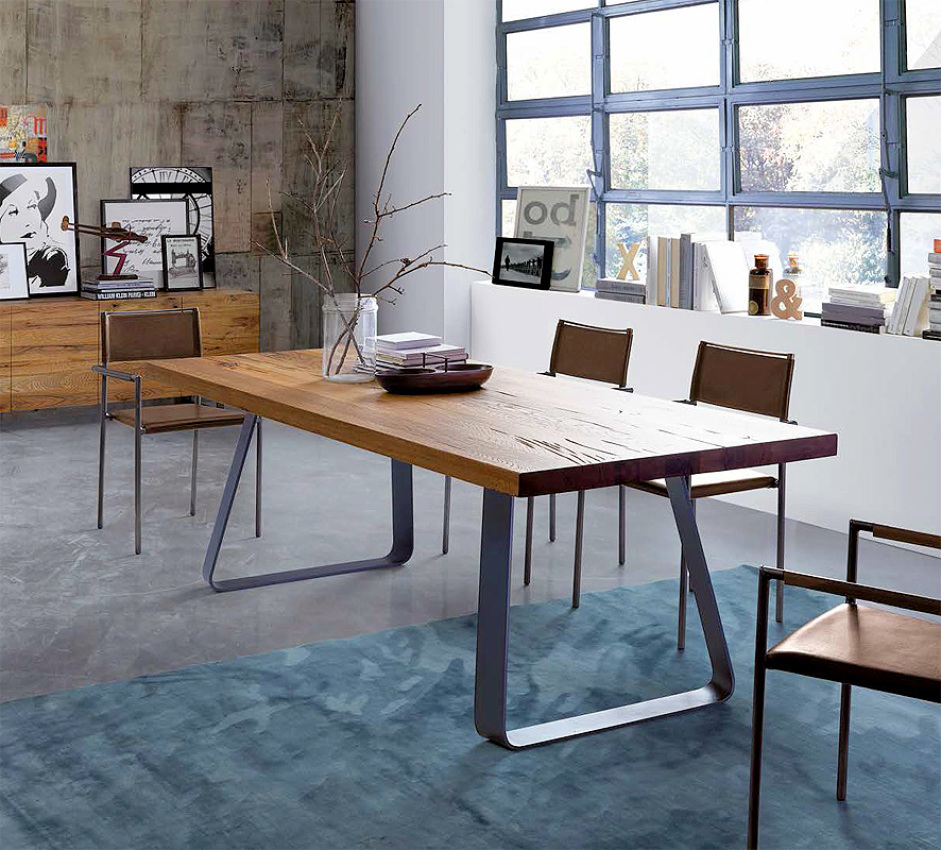 Стол  OLIVER B RUNNER Wild