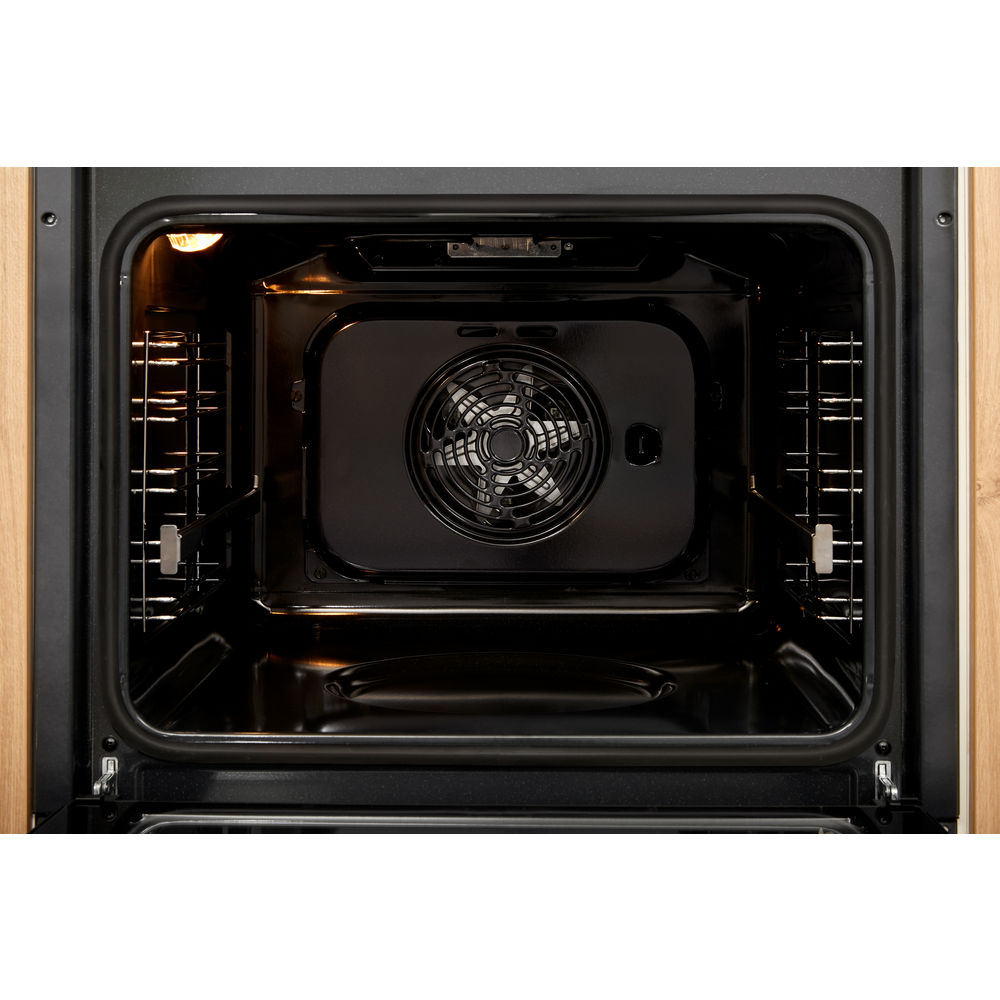 FA5 841 JH BL HA 59.5x59.5x55.1 см, 9 программ, дисплей, очистка паром, откидной гриль, телескопические направляющие на одном уровне, 71л, черный Hotpoint-Ariston Santreyd  - Вид №2