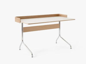 Деревянный прямоугольный стол