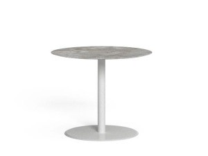 Круглый садовый стол