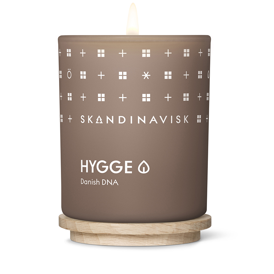 SK20209 Свеча ароматическая hygge с крышкой, 65 г (новая) S K A N D I N A V I S K  - Вид №3