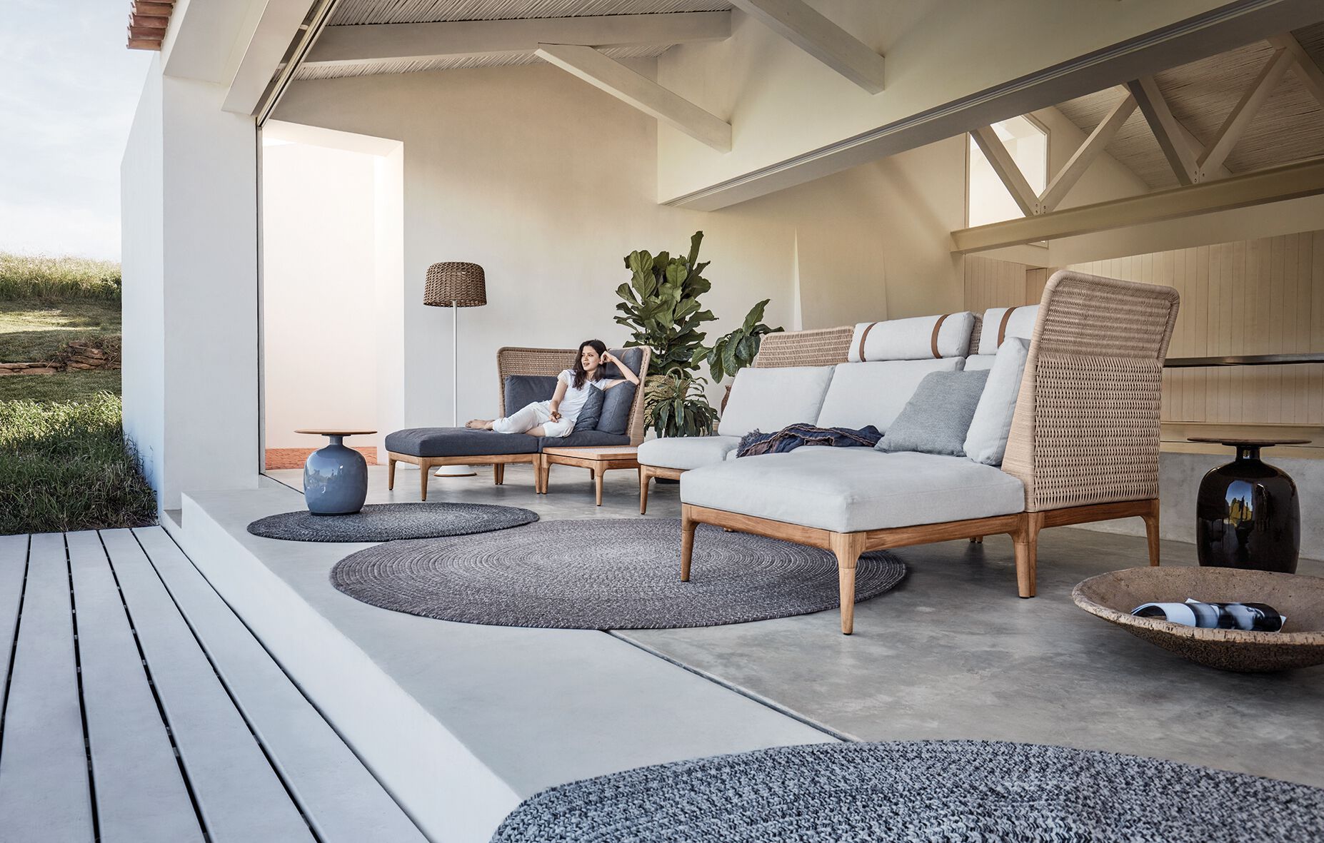 Плетеный и тканый модульный садовый диван Gloster ARCH-00081023 - Вид №3