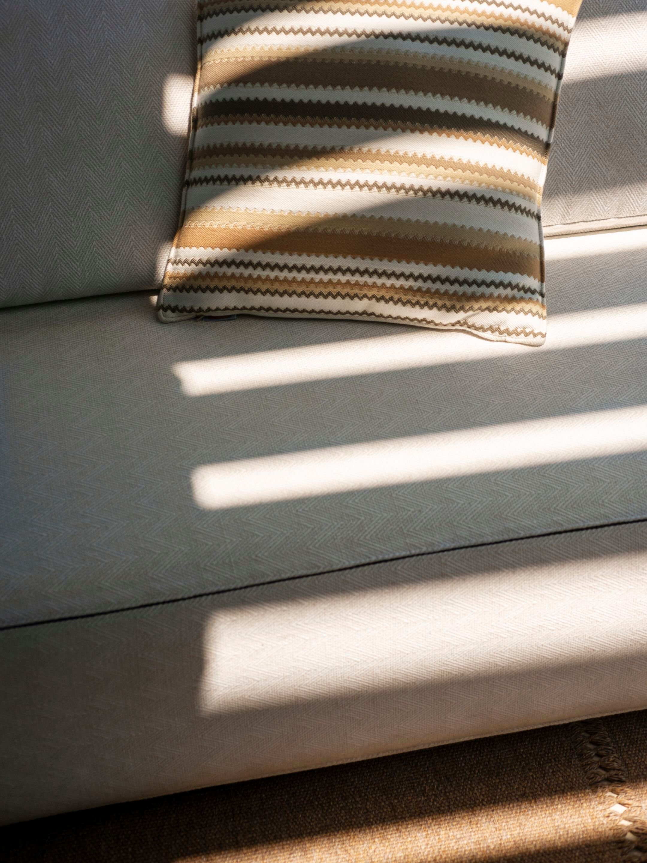 3-местный тканевый садовый диван RODA ARCH-00072237 - Вид №8