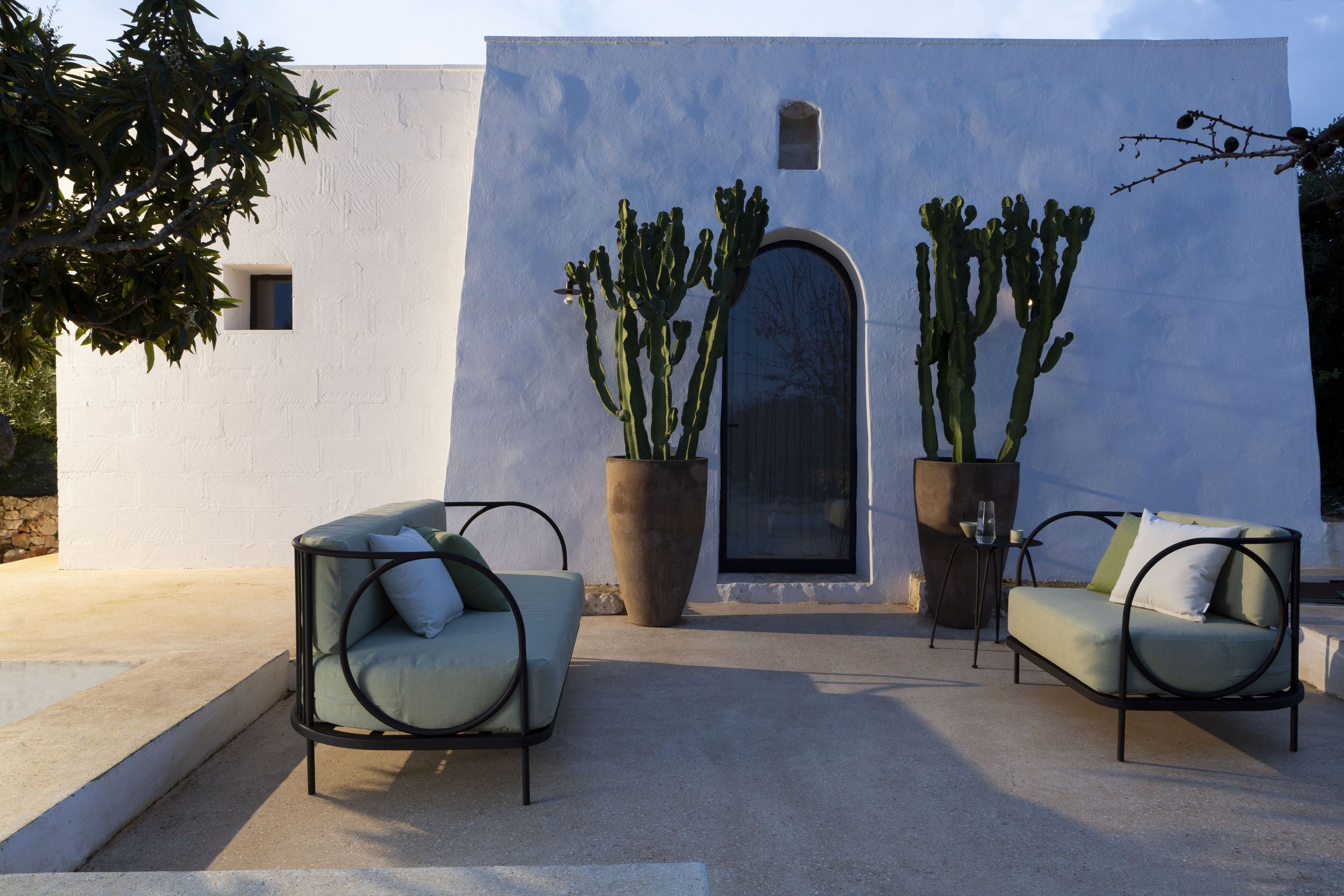 Оцинкованный железный диван и акриловые тканевые подушки Unopiù Овен ARCH-00127147 - Вид №5