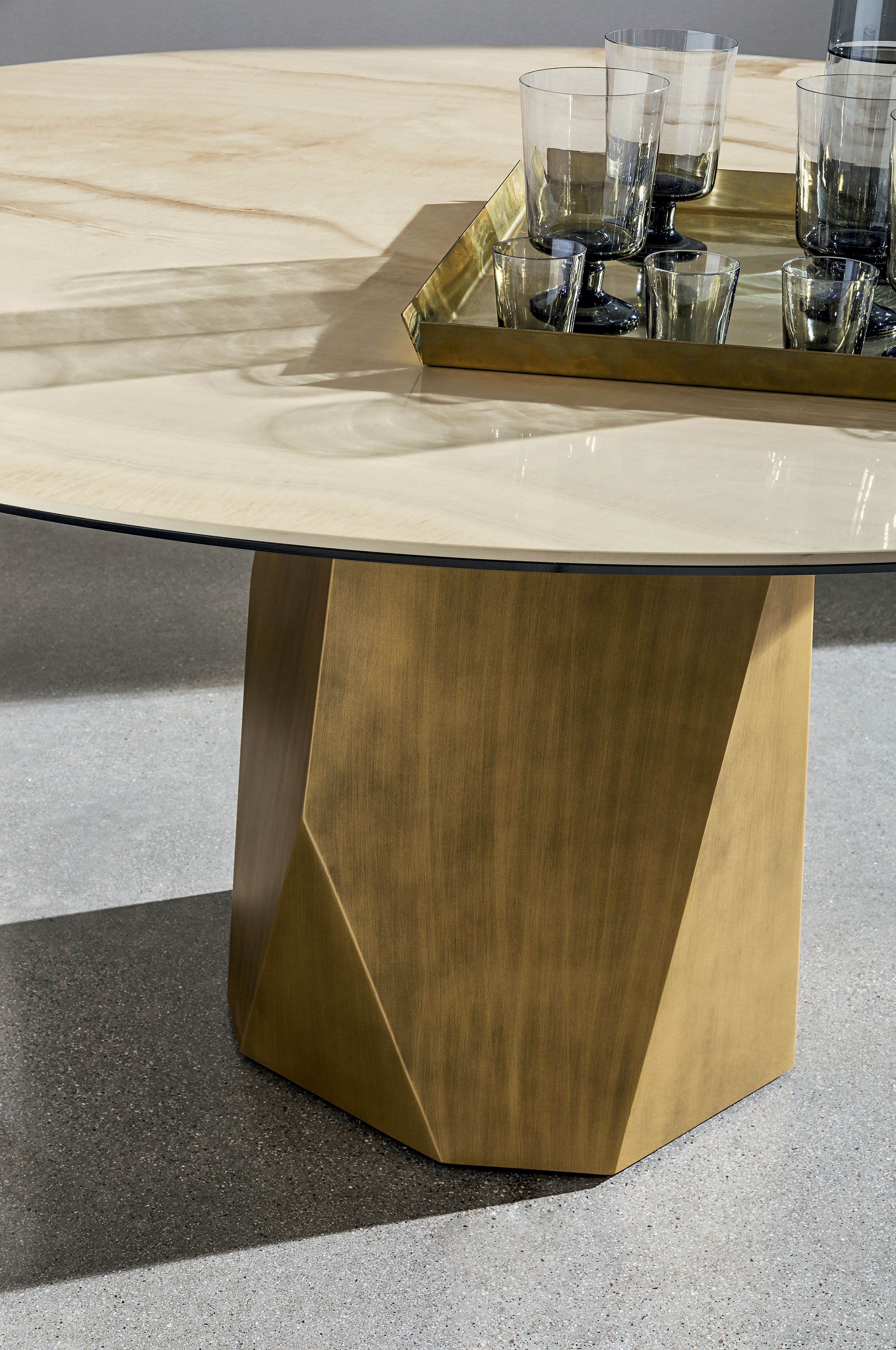 Круглый керамический стол Sovet Italia Deod ARCH-00106951 - Вид №4