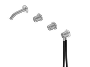 Настенные смесители с набором для душа и дозирующим горлышком