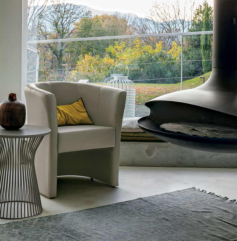 Кресло LINDA TOMASELLA 65950 COMPLEMENTI