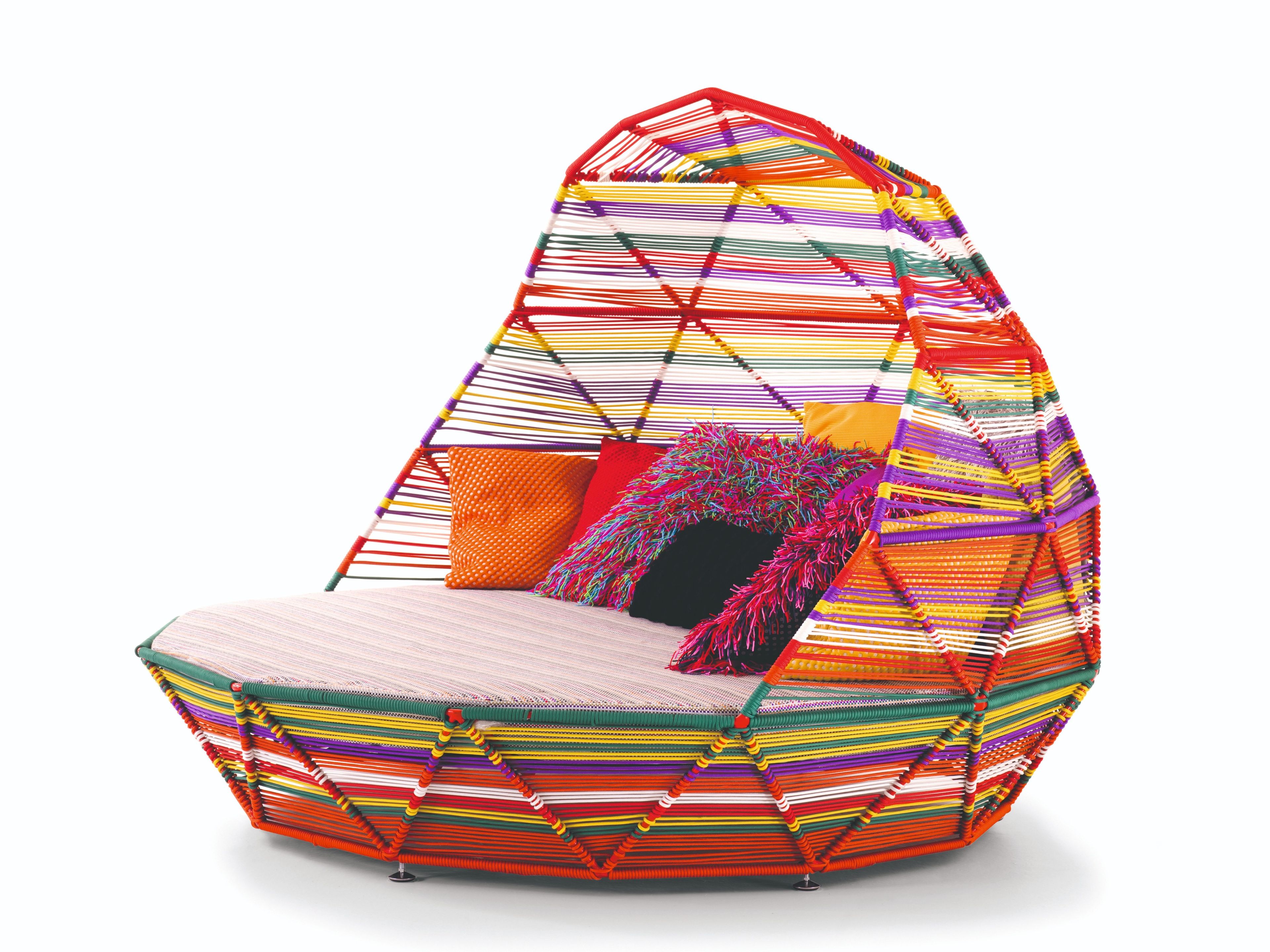Садовая кровать из плетеной инженерной пластмассы MOROSO Tropicalia ARCH-00019279