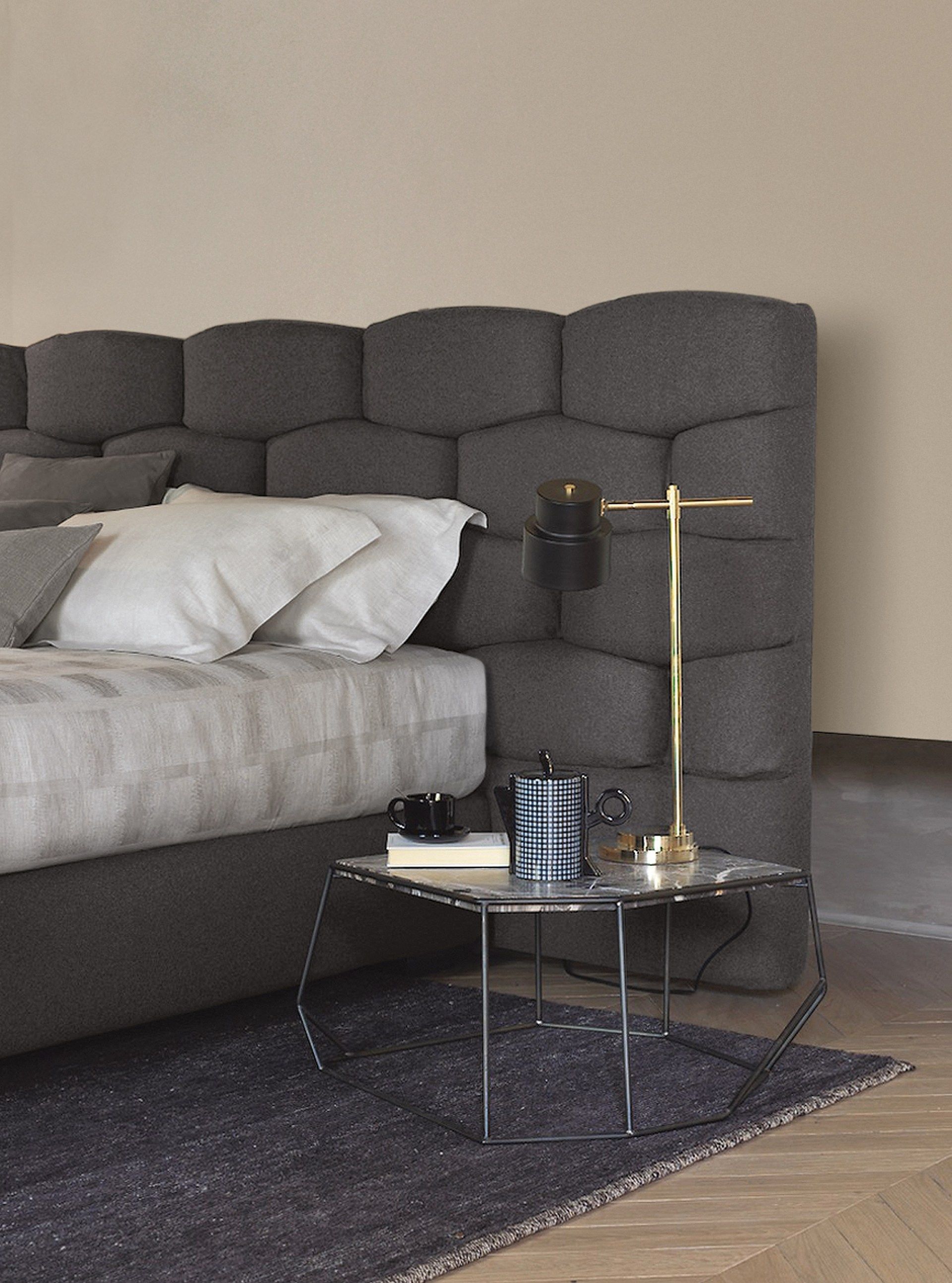 Двуспальная кровать с мягким изголовьем Flou MAJAL ARCH-00086376 - Вид №7