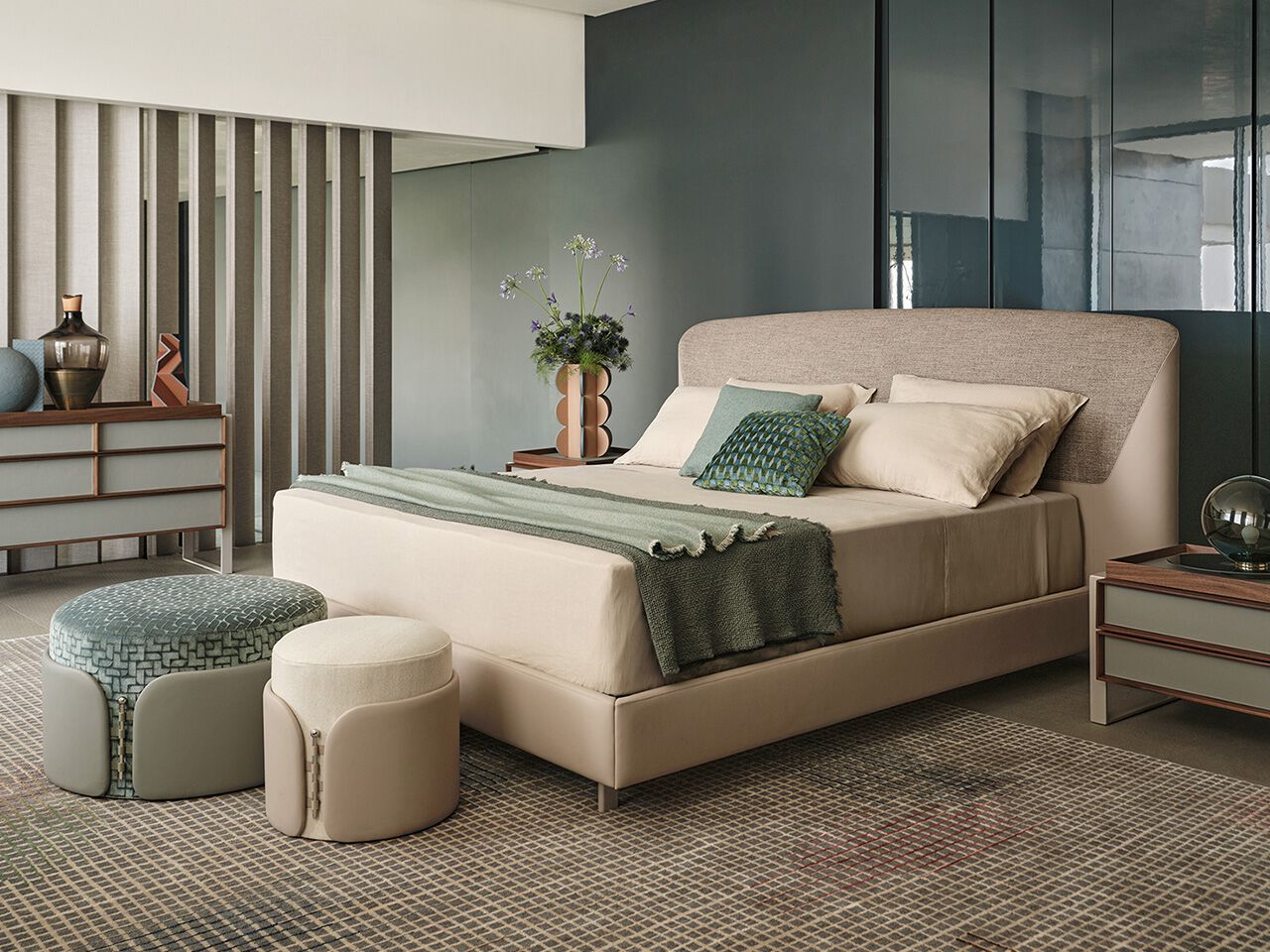 Двуспальная кровать из кожи и ткани с мягким изголовьем Turri Joel ARCH-00047071 - Вид №2