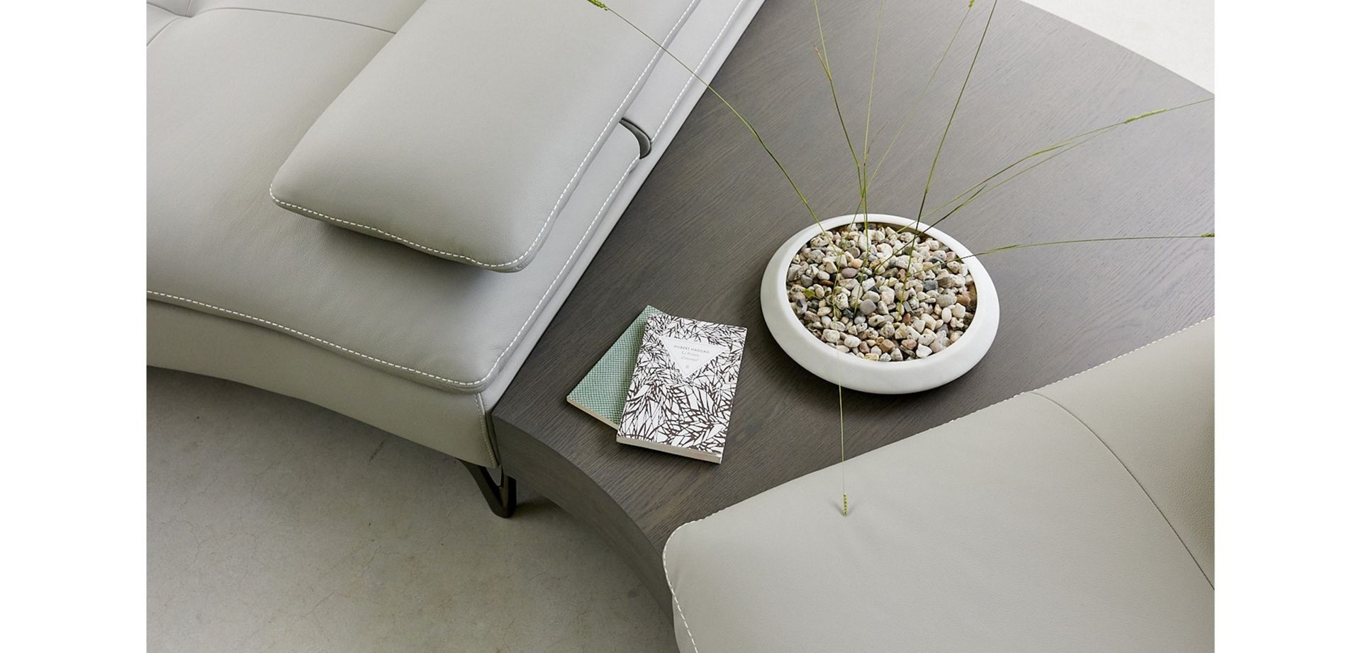 Кожаный диван ROCHE BOBOIS декорации ARCH-00146586 - Вид №8