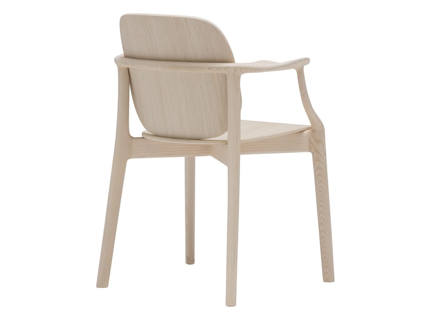 Стул из массива дерева с подлокотниками Andreu World Solo Chair ARCH-00115947